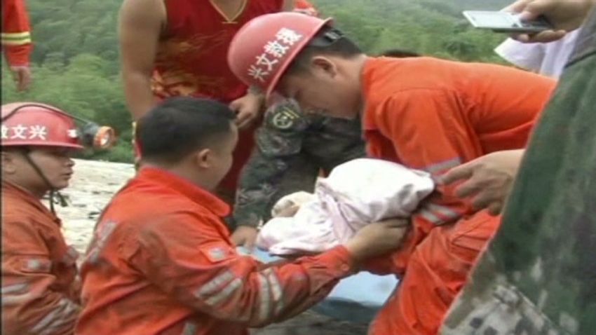 newday child rescued from rubble _00003125.jpg