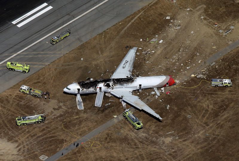 Why Asiana Airlines Flight 214 Crash Was Survivable Cnn