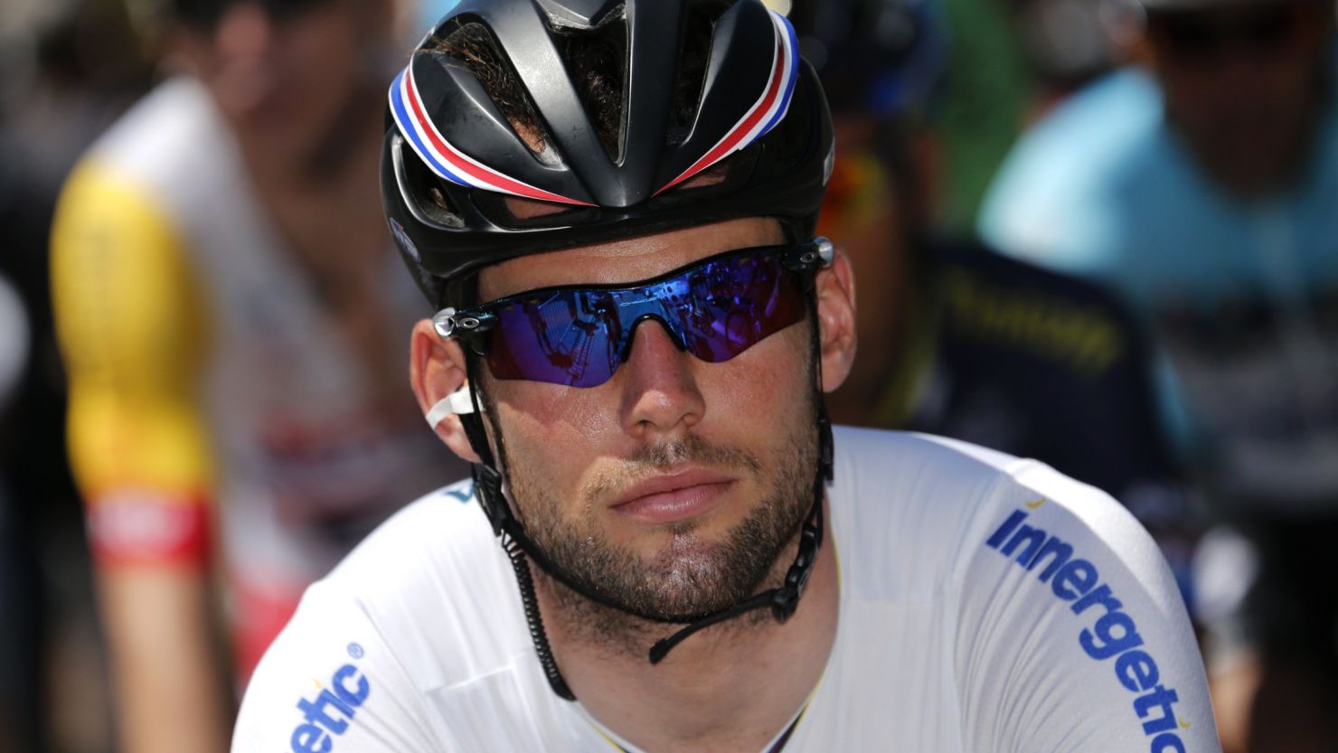 Mark Cavendish took to Twitter to defend himself against accusations he had deliberately nudged Tom Veelers.