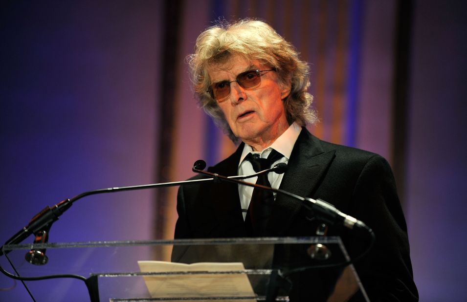 Talk show host Don Imus reportedly <a href="http://www.biography.com/people/don-imus-9542196" target="_blank" target="_blank">sought refuge in laundromats</a> when he was homeless after being discharged from the Marines. 