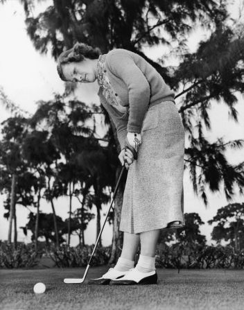 La estadounidense Mildred Ella "Babe" Didrikson Zaharias fue pionera del campo de golf de mujeres. Ella trató de ingresar al Abierto de Estados Unidos para hombres, pero la rechazaron por ser mujer. Sin embargo, ella logró participar en varios eventos de la Asociación de Profesionales de Golf (PGA, por sus siglas en inglés). 