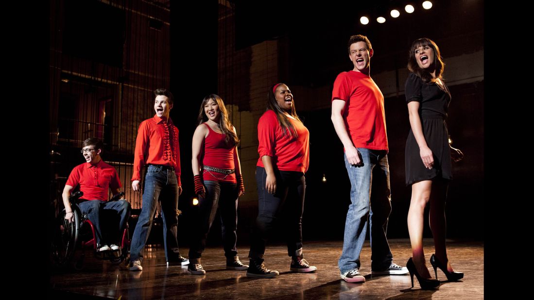 Kevin McHale, from left, Chris Colfer, Jenna Ushkowitz, Amber Riley, Monteith and Michele appaer in the "Sweet Dreams" episode of "Glee."