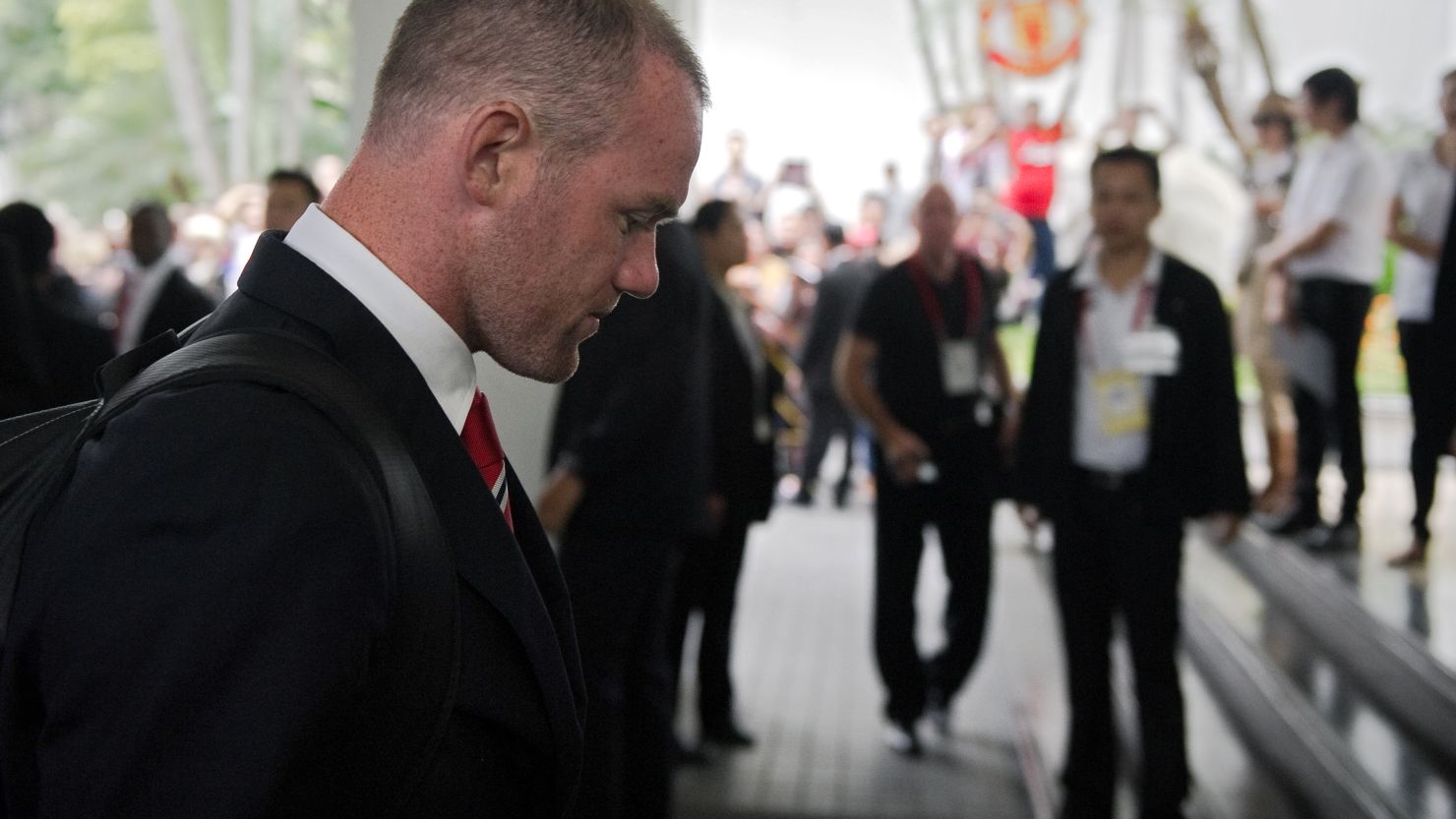 Wayne Rooney's future as a Manchester United player continues to be in doubt. 