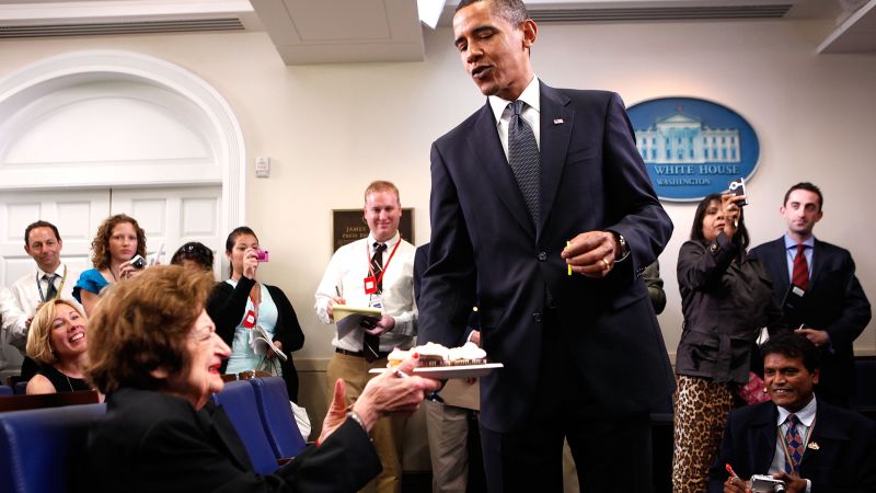 Photos Front row with Helen Thomas CNN