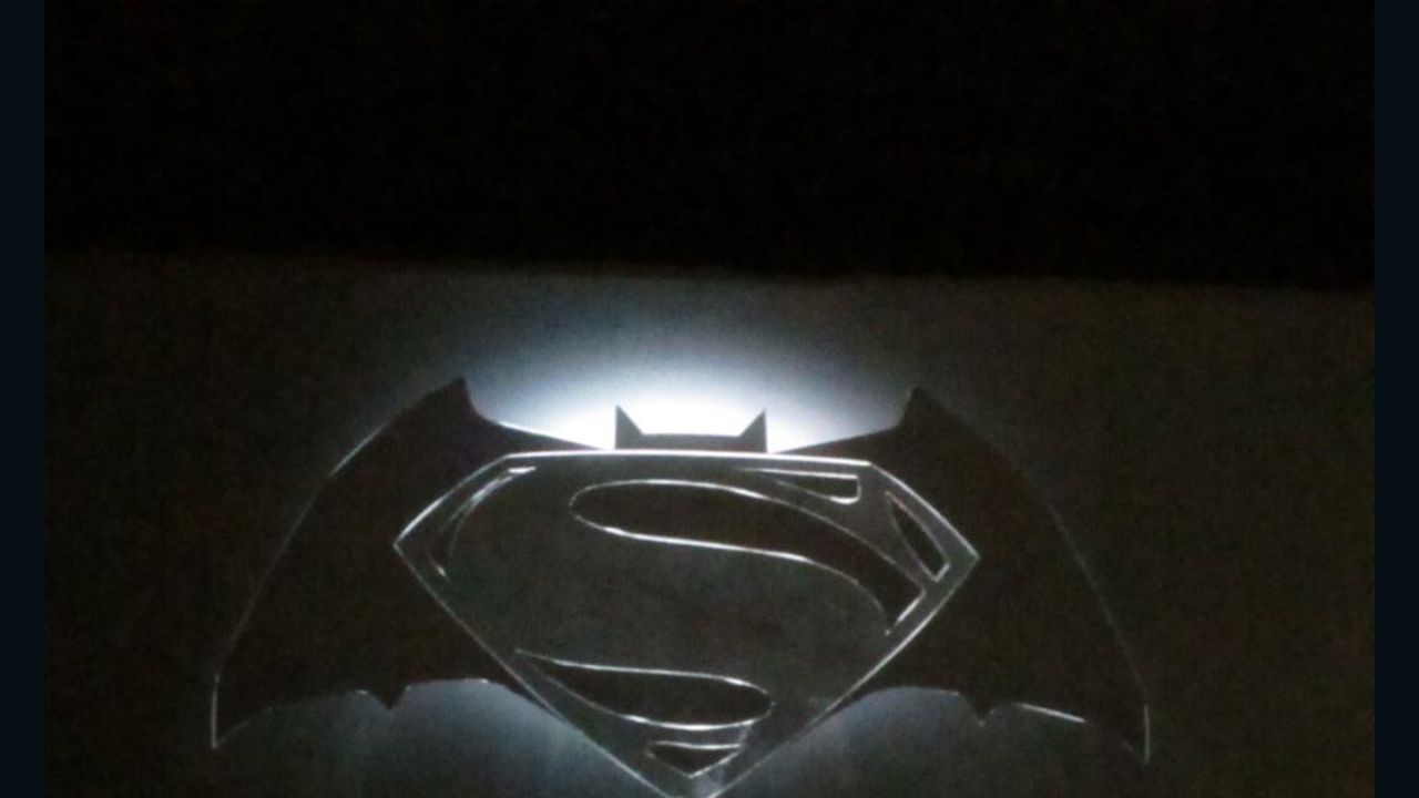 Superman, Batman to unite on the big screen, Warner Bros. says | CNN