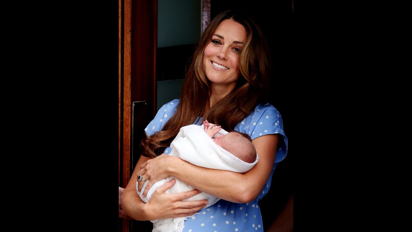 A Kensington Palace spokesman said, "Mother, son and father are all doing well this morning." 