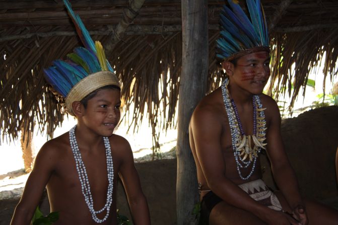 Las tribus indígenas viven en la selva amazónica que rodea a la ciudad de Manaos.
