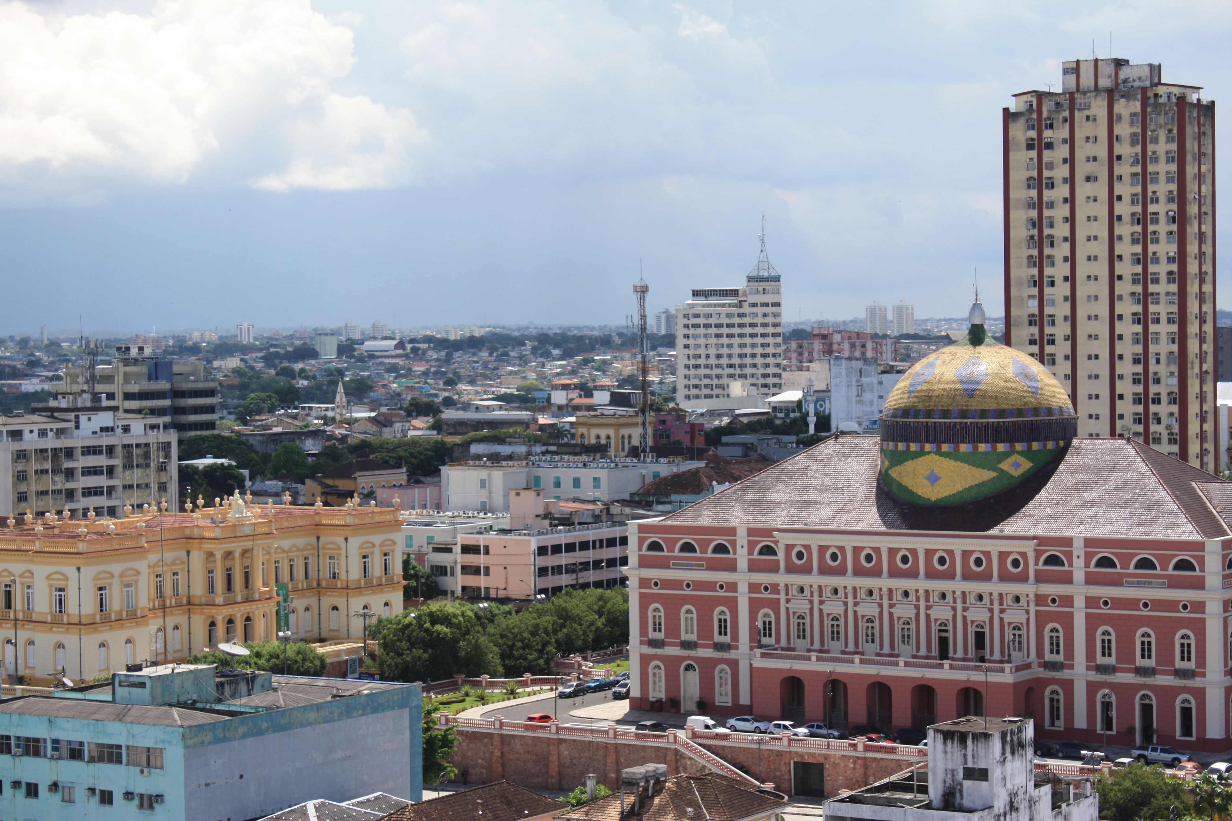 World Cup Gossip: Building Shut Down in Manaus as Strike Continues