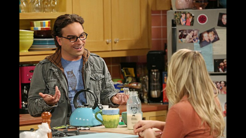 "Roseanne" alum Johnny Galecki stars as Leonard Hofstadter, Sheldon's long-suffering roommate and the love interest of Penny (Kaley Cuoco). He is a physicist.