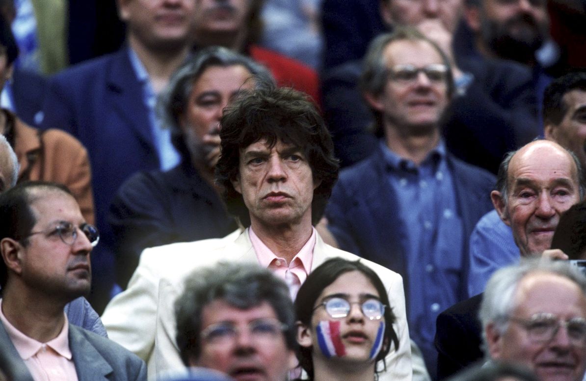 Jagger attends the final match of the 1998 World Cup.