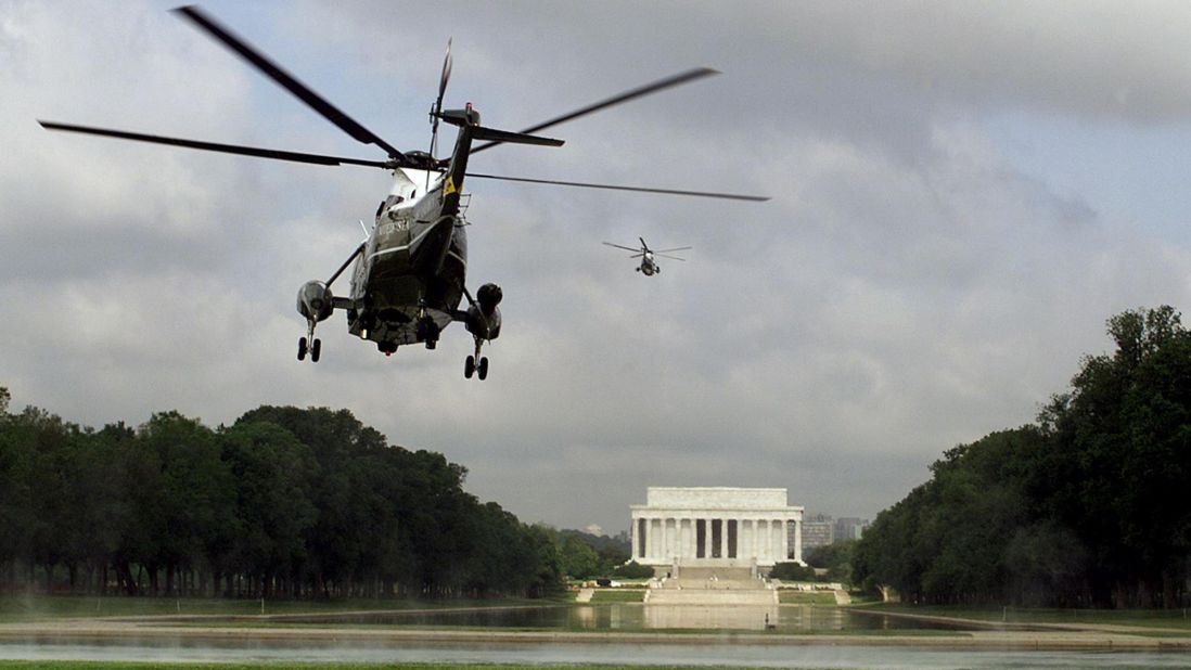 Marine One flies over the Reflecting Pool with President Bill Clinton on board in May 1999.
