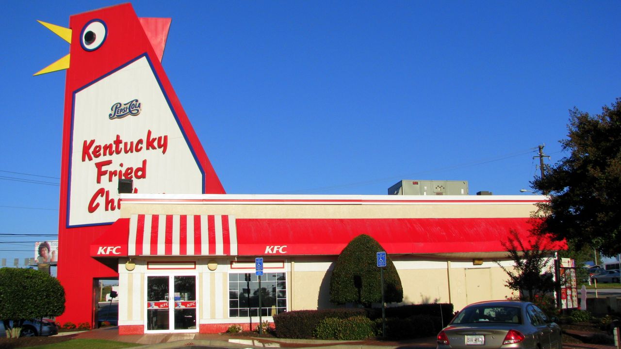 Metro Atlantans are really proud of Marietta's famous Big Chicken. It's pretty amazing.