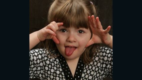 Sarah Parries, 5, played "MechWarrior Online" with her father and often was able to beat older opponents.
