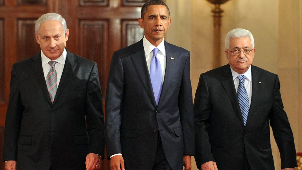President Barack Obama walks with Prime Minister Benjamin Netanyahu of Israel, left, and President Mahmoud Abbas of the Palestinian Authority, at the White House on September 1, 2010.