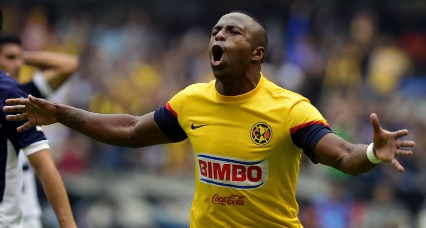 Benitez scored 24 goals in 58 international appearances for Ecuador, following in the footsteps of his father Ermen Benitez, who also represented the national team. Last season, he helped Mexican side Club America win the Clausura title.