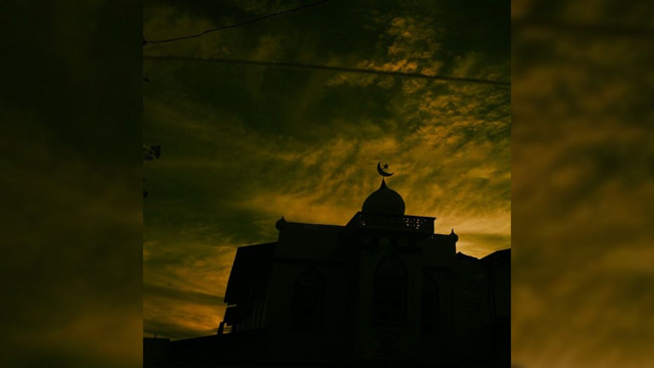Renisha Leah Bisnath took this photo of a local mosque in her native <a href="http://statigr.am/viewer.php#/user/343233034/" target="_blank" target="_blank">Trinidad and Tobago</a> where Eid is one of the year's biggest celebrations. "It is a special local custom for the Muslims in my neighborhood to invite us over at their house for food."Here in Trinidad, people of different religious backgrounds live in harmony. Many of my best friends are Muslims, so maybe one or two days during the month of Ramadan, I try to observe the fast to experience what it is like. I must say, it is very enriching," said the 21-year-old medical student.