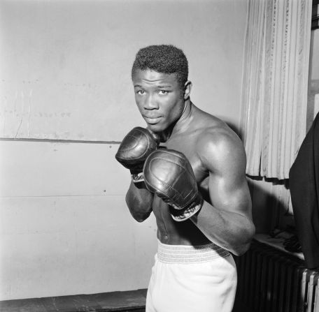 Former world-class boxer Emile Griffith, who won five titles during the 1960s, <a href="index.php?page=&url=http%3A%2F%2Fwww.cnn.com%2F2013%2F07%2F23%2Fus%2Fboxer-griffith-obit%2Findex.html" target="_blank">died July 23</a>, the International Boxing Hall of Fame announced. He was 75.