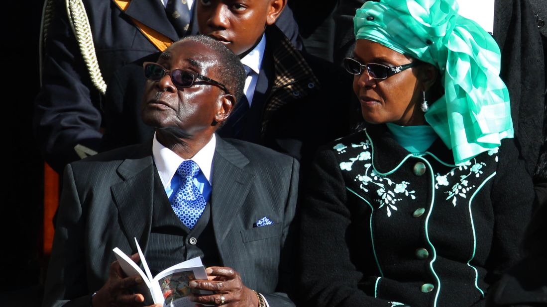 The Mugabes attend Pope Francis' inauguration Mass in March 2013.