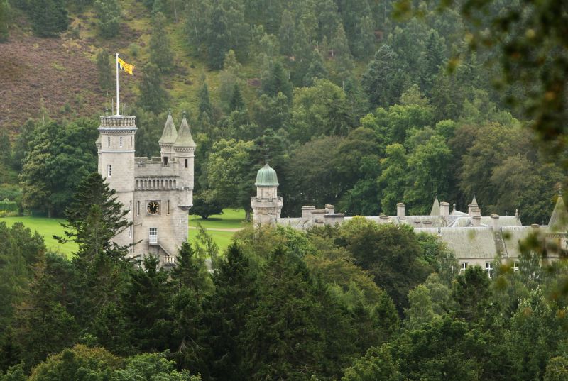 Balmoral Castle Vacationing with the queen CNN