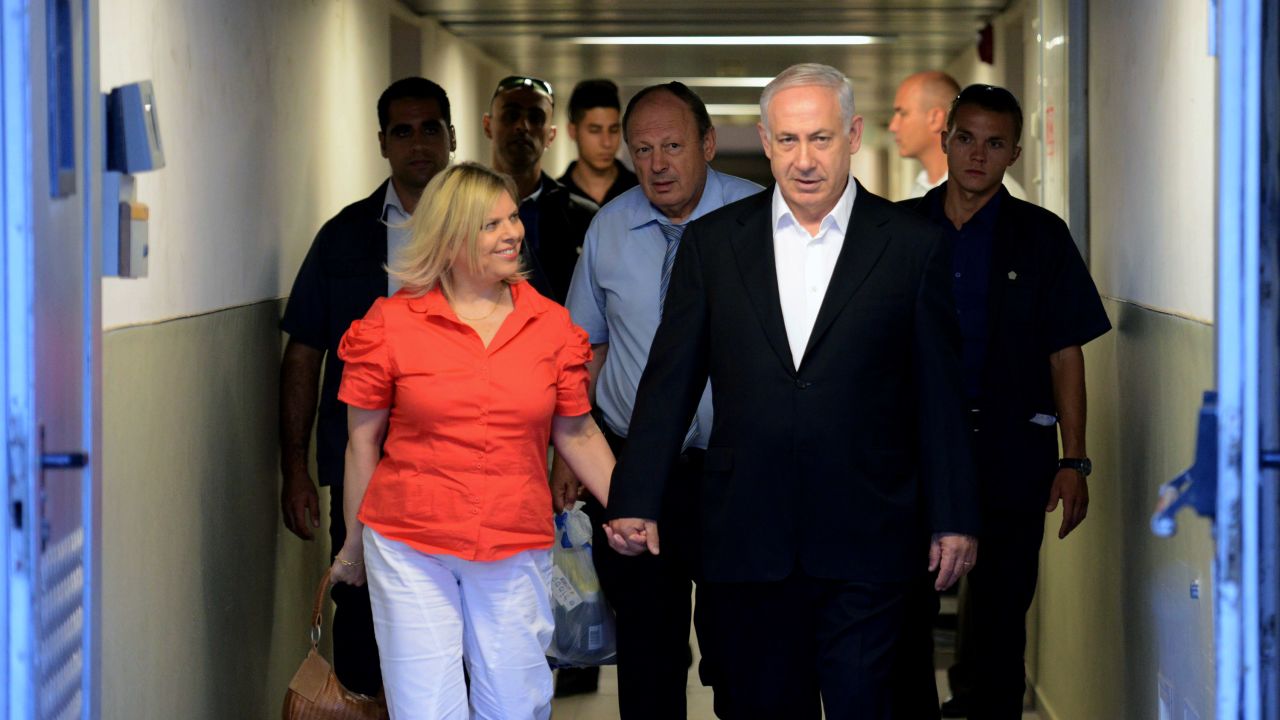 Israeli PM Netanyahu undergoes hernia surgery | CNN
