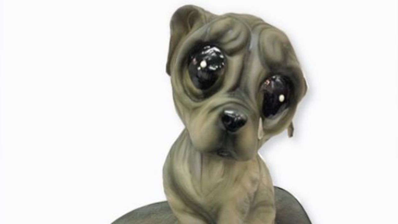 La artista de pasteles Debbie Gord creó este cachorro con ojos tristes para la tienda en San Francisco de la pastelería Depressed.