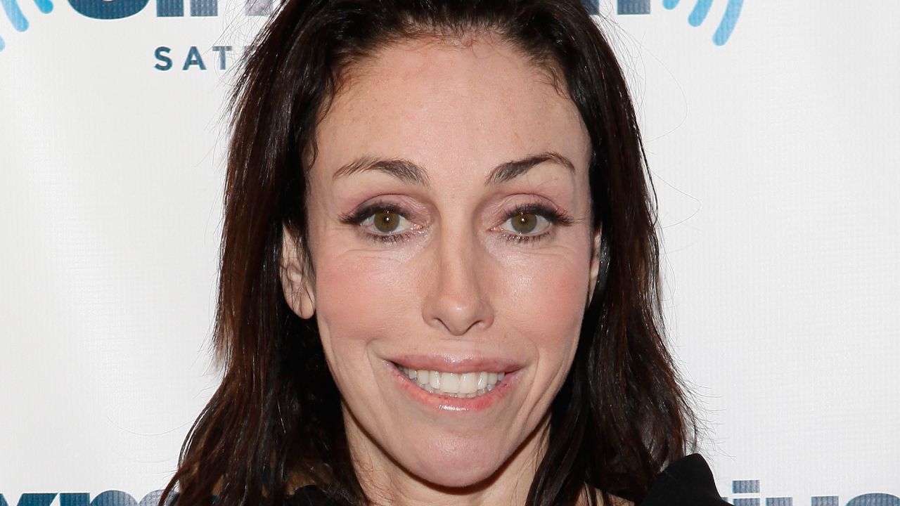 Police did not arrest Heidi Fleiss after finding the pot plants because she is caring for expensive exotic birds.
