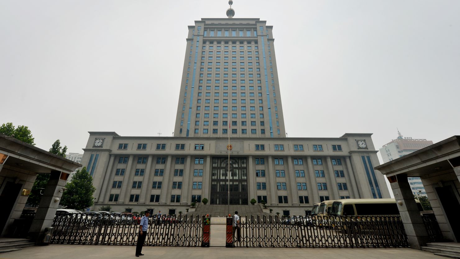 An influential legal commission calls for reform in China's much maligned court system.