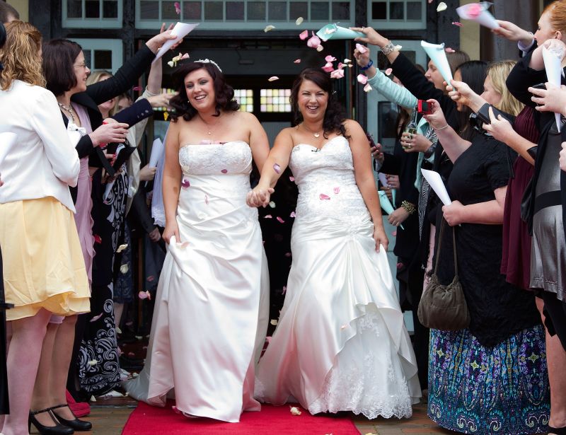 In New Zealand, first same-sex couples tie the knot