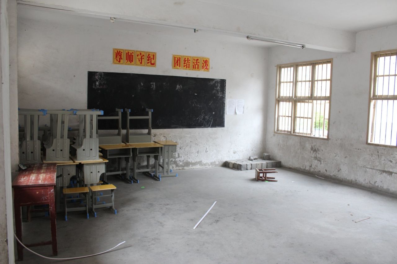 Rural schools are often run down and under funded but Dali's children got a new elementary school building in 2007. According to the Rural China Education Foundation, nearly half of rural children in some areas don't go to high school.