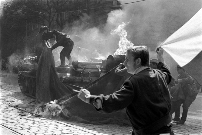After the invasion, the reform government was forced out and a new, pro-Moscow cabinet was appointed.
