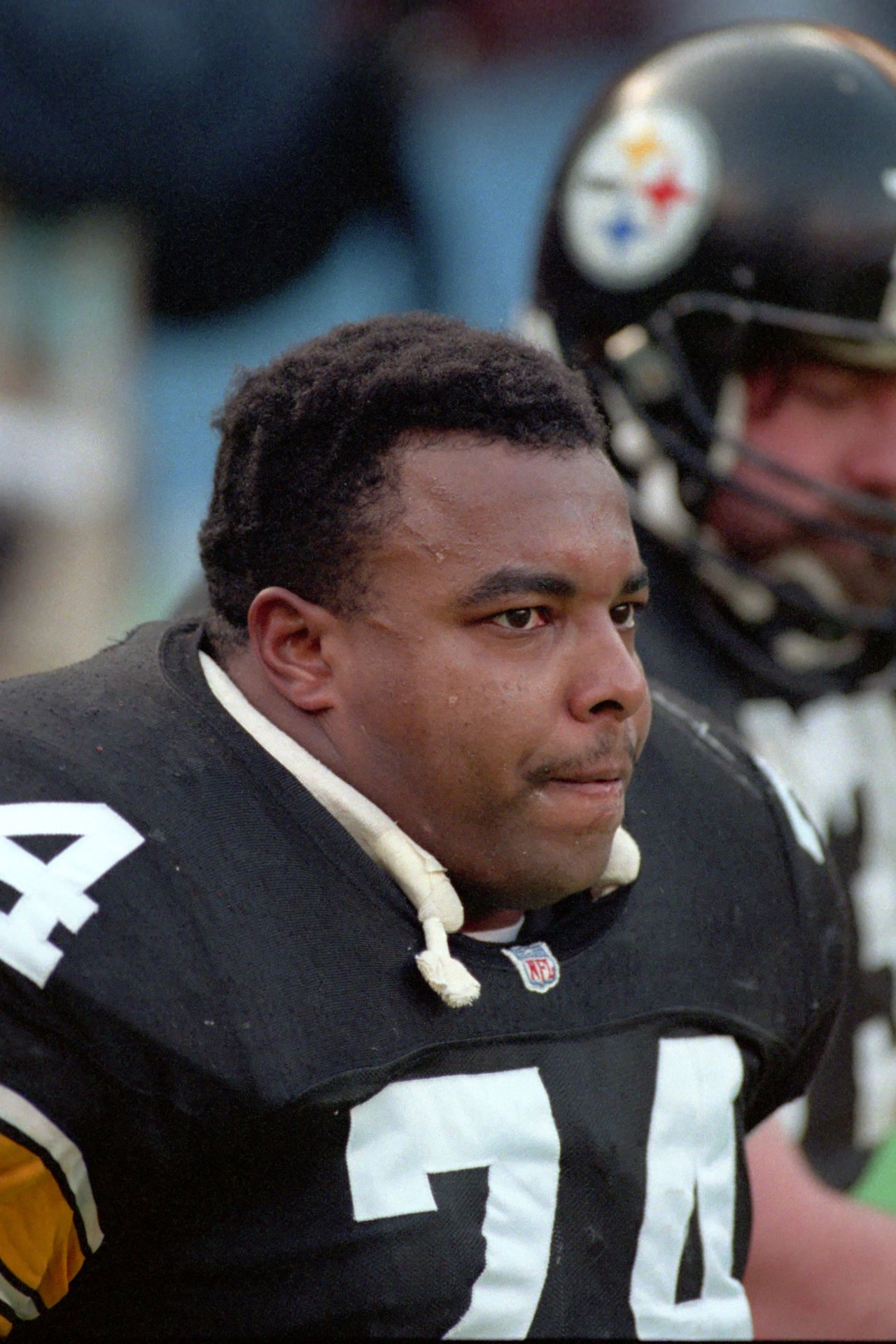 Offensive lineman Terry Long of the Pittsburgh Steelers committed suicide by drinking antifreeze.  Although the antifreeze caused swelling of the brain, football-related brain injuries were a contributing factor to his death.