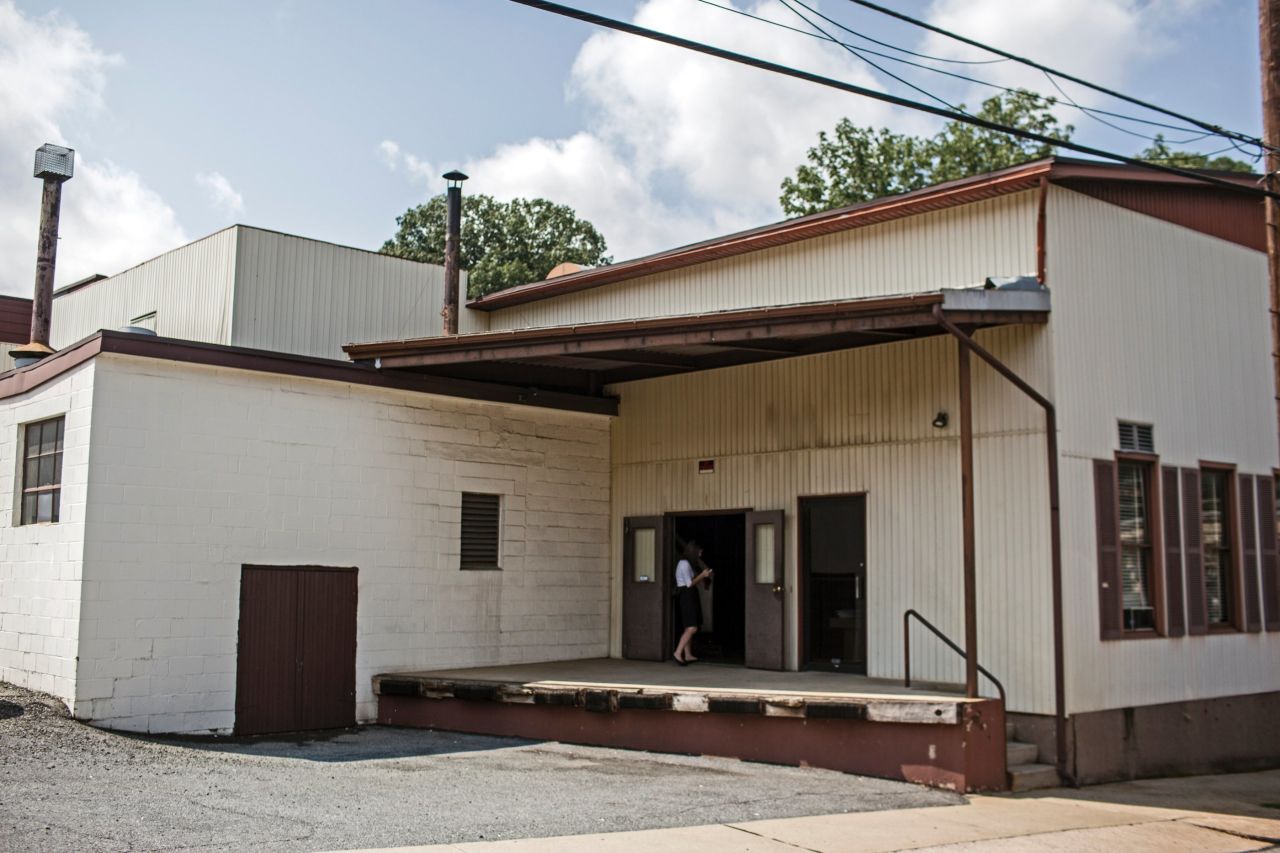 Small Trades founder Robin Weiss visited Mohnton Knitting Mills in August with Maxine Bédat and Soraya Darabi, co-founders of online shopping boutique <a href="https://twitter.com/Zady" target="_blank" target="_blank">Zady</a>, which is going to carry Small Trades' knit shirts. The factory visit is part of the vetting process for Zady, which guarantees that each brand featured on its site meets certain criteria for ethical production.