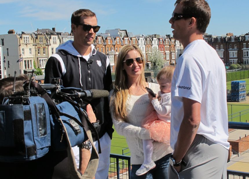 She came to the Open Court shoot at London's Queen's Club with her dad, uncle and mom Michelle.