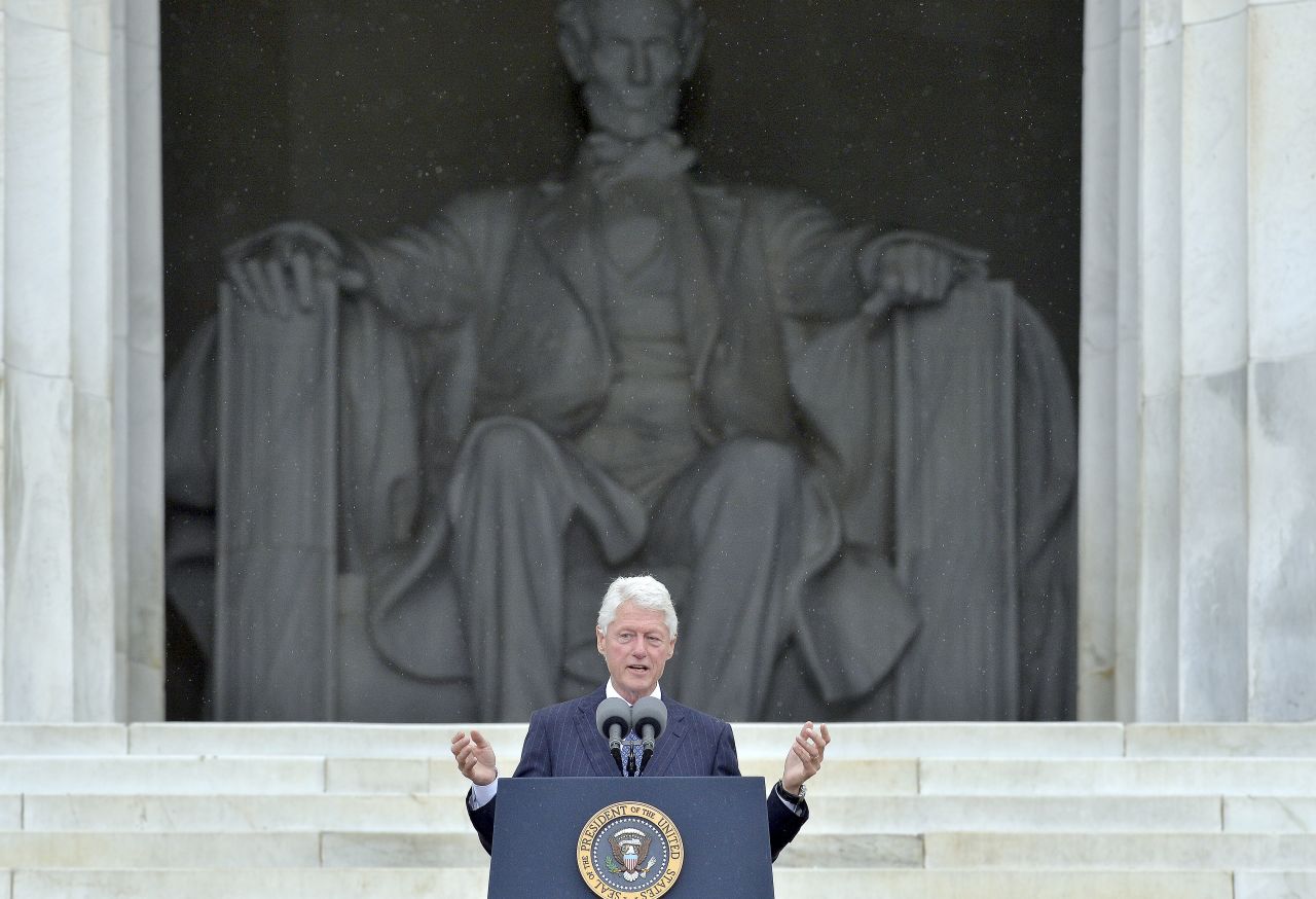 Former President Bill Clinton addresses the crowd.