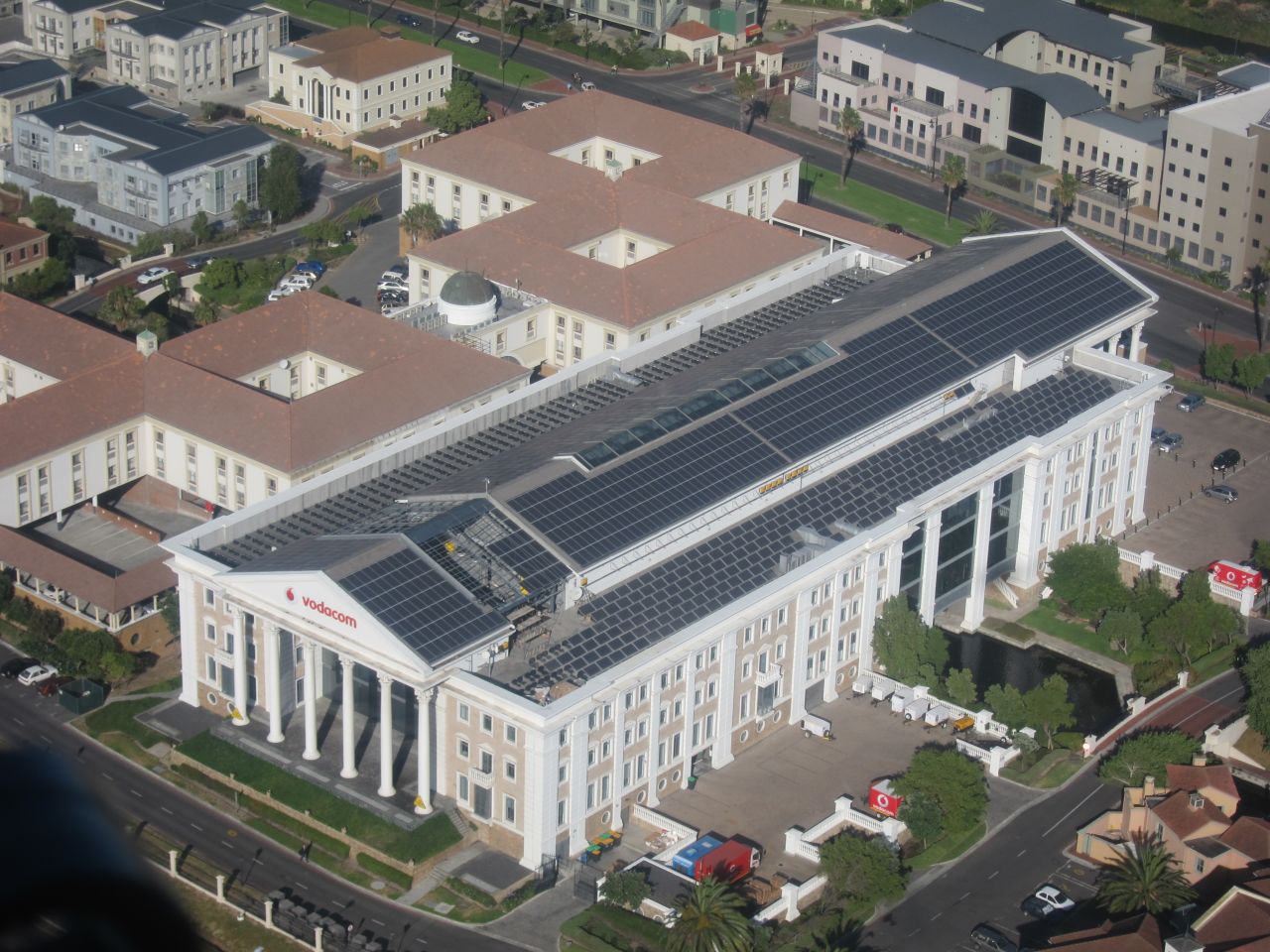 Vodacom Century City building was recently honored as the winner in the category for African Solar Project of the Year by Africa Energy.