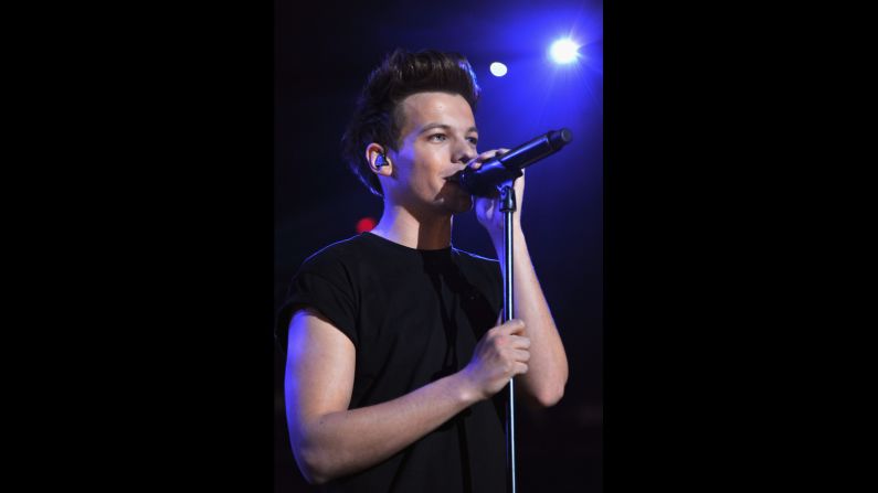 Tomlinson. Born December 24, 1991, Tomlinson is the oldest member of the group, and will be the only member to be of legal drinking age in the United States until 2014.
