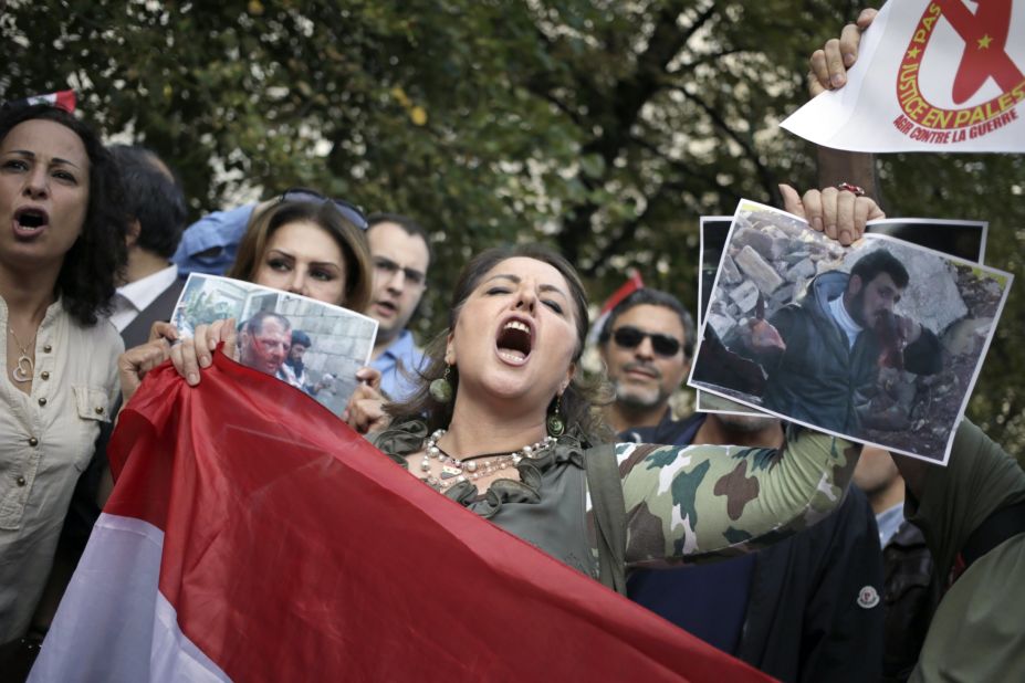 A supporter of the Syrian regime demonstrates August 29 in Paris against possible Western military involvement in Syria.