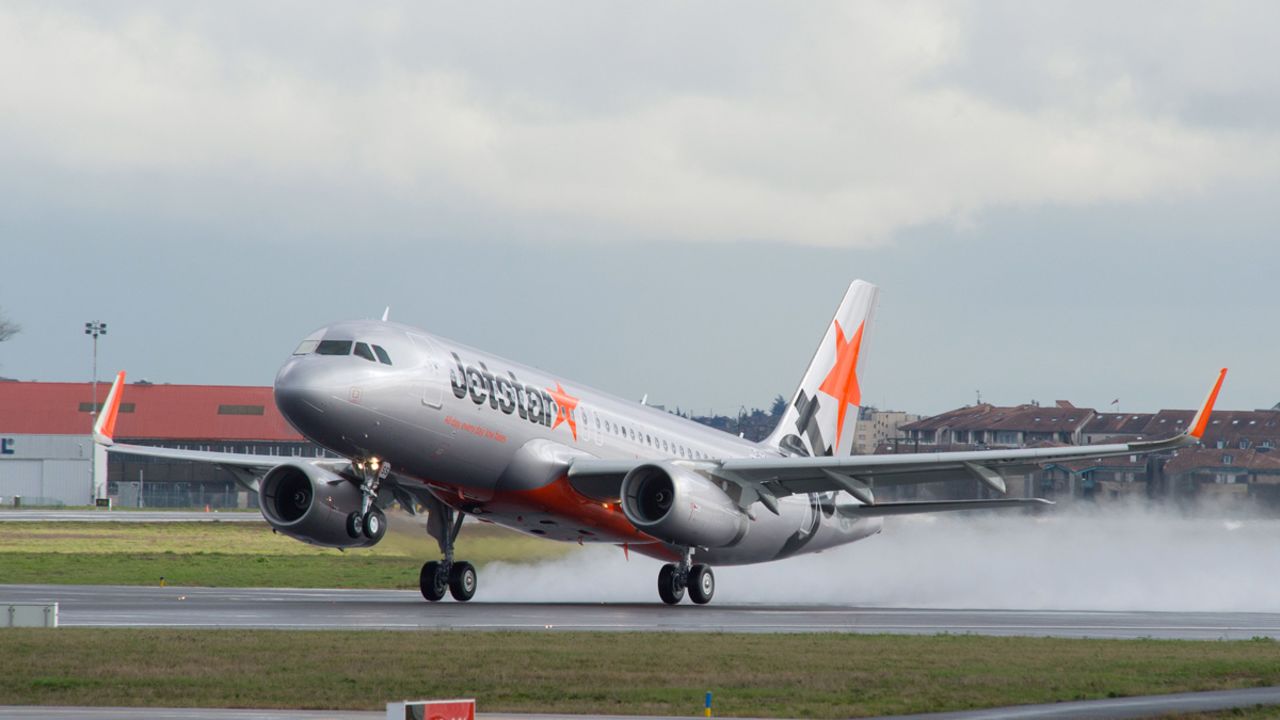 Pending government approval, Jetstar Hong Kong will launch later this year with 18 new Airbus 320-200 aircraft. 