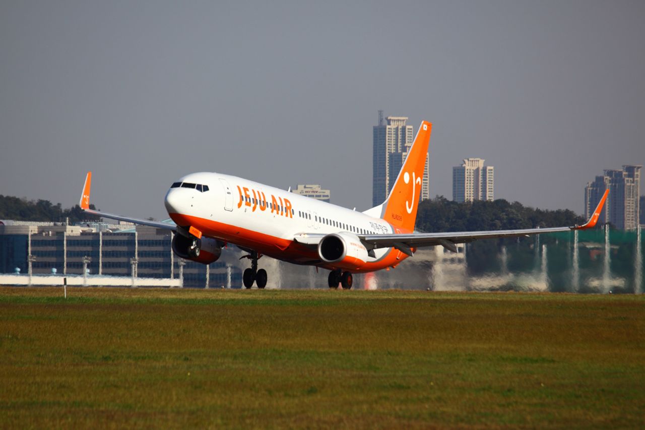 South Korea's Jeju Air has recorded a 960% increase in profits over last year.