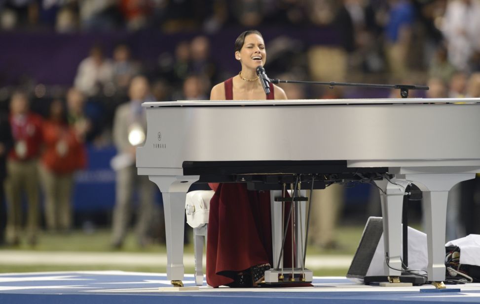 Alicia Keys, who performed the National Anthem before the start of this year's Super Bowl in February, started taking <a href="http://www.allmusic.com/artist/alicia-keys-mn0000005307/biography" target="_blank" target="_blank">classical piano lessons at the age of 7.</a>