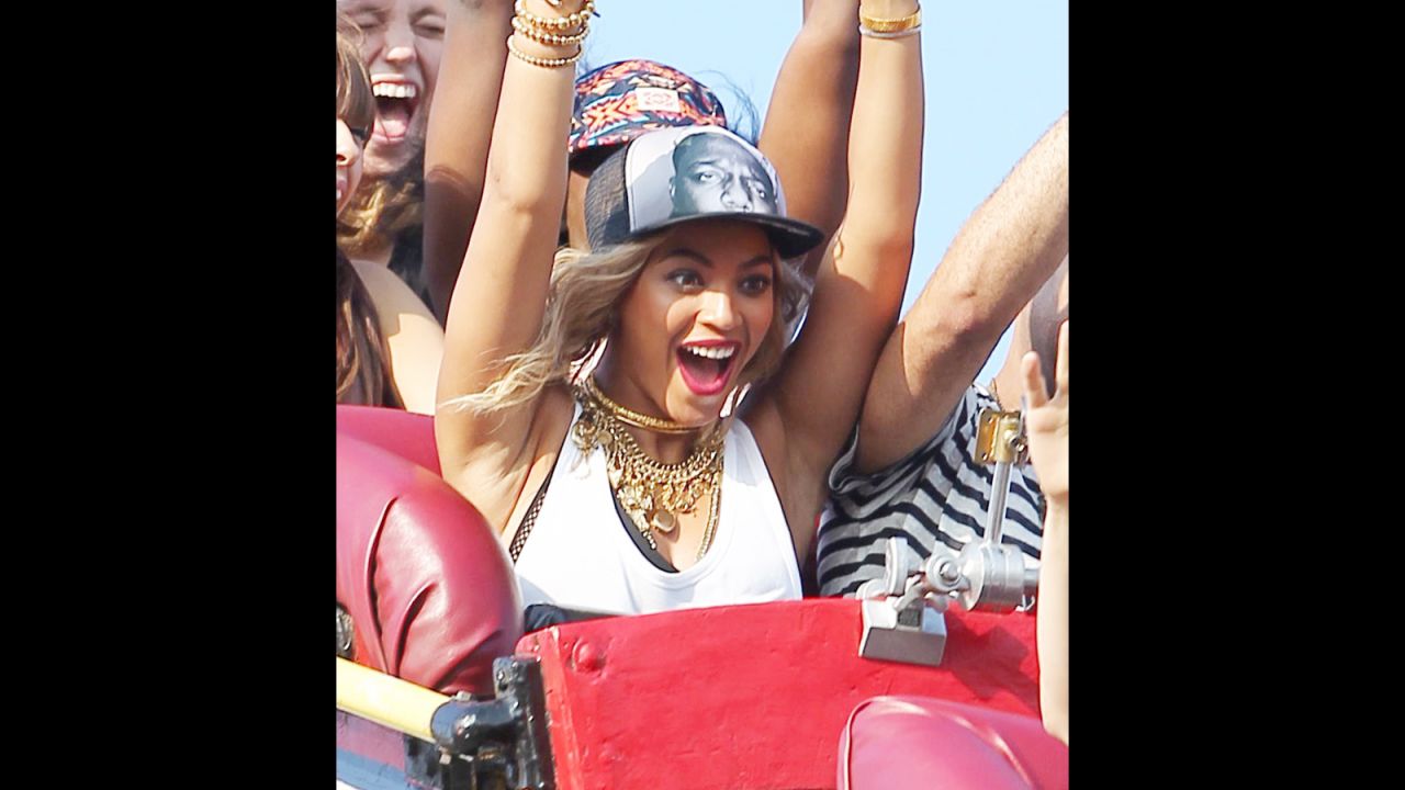 With Labor Day marking the end of summer, everyone's trying to squeeze in the last fun of the season -- like Beyonce seen here riding the Cyclone at Coney Island. As students prep their ubiquitous "What I did on my summer vacation" essays, let's look at what some celebs might say if given the same assignment: