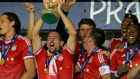 Bayern Munich lift the UFA Super Cup after beating Chelsea in a penalty shoot out in Prague.
