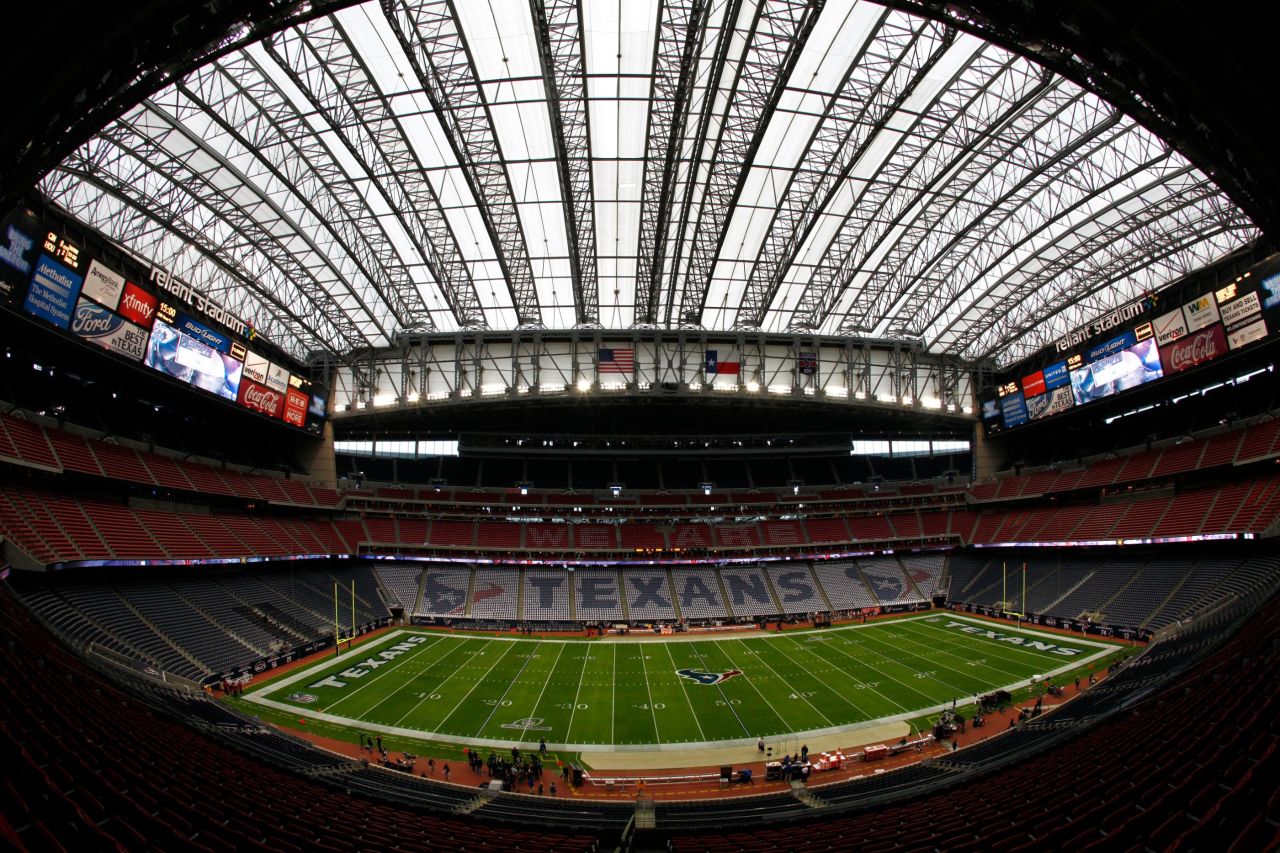 Reliant Stadium in Houston, Texas, will host Super Bowl LI in 2017. It does not currently offer Wi-Fi but has been <a href="http://m.sportsbusinessdaily.com/Journal/Issues/2012/08/06/In-Depth/Reliant-Stadium.aspx" target="_blank" target="_blank">negotiating</a> with Verizon to bring Wi-Fi throughout the stadium.  