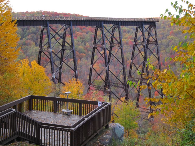 The Skywalk extends 624 feet (190 meters) into the Kinzua Gorge. Glass panels allow visitors to peer into the gorge below.