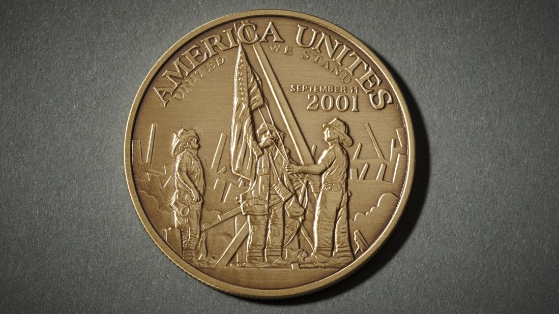 The scene captured by Franklin also made its way onto a commemorative coin.
