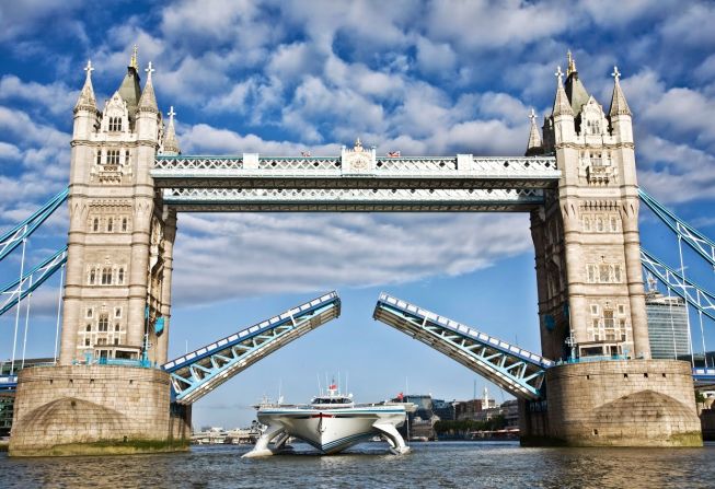 Meet MS Turanor Planet Solar -- the world's largest solar-powered boat.
