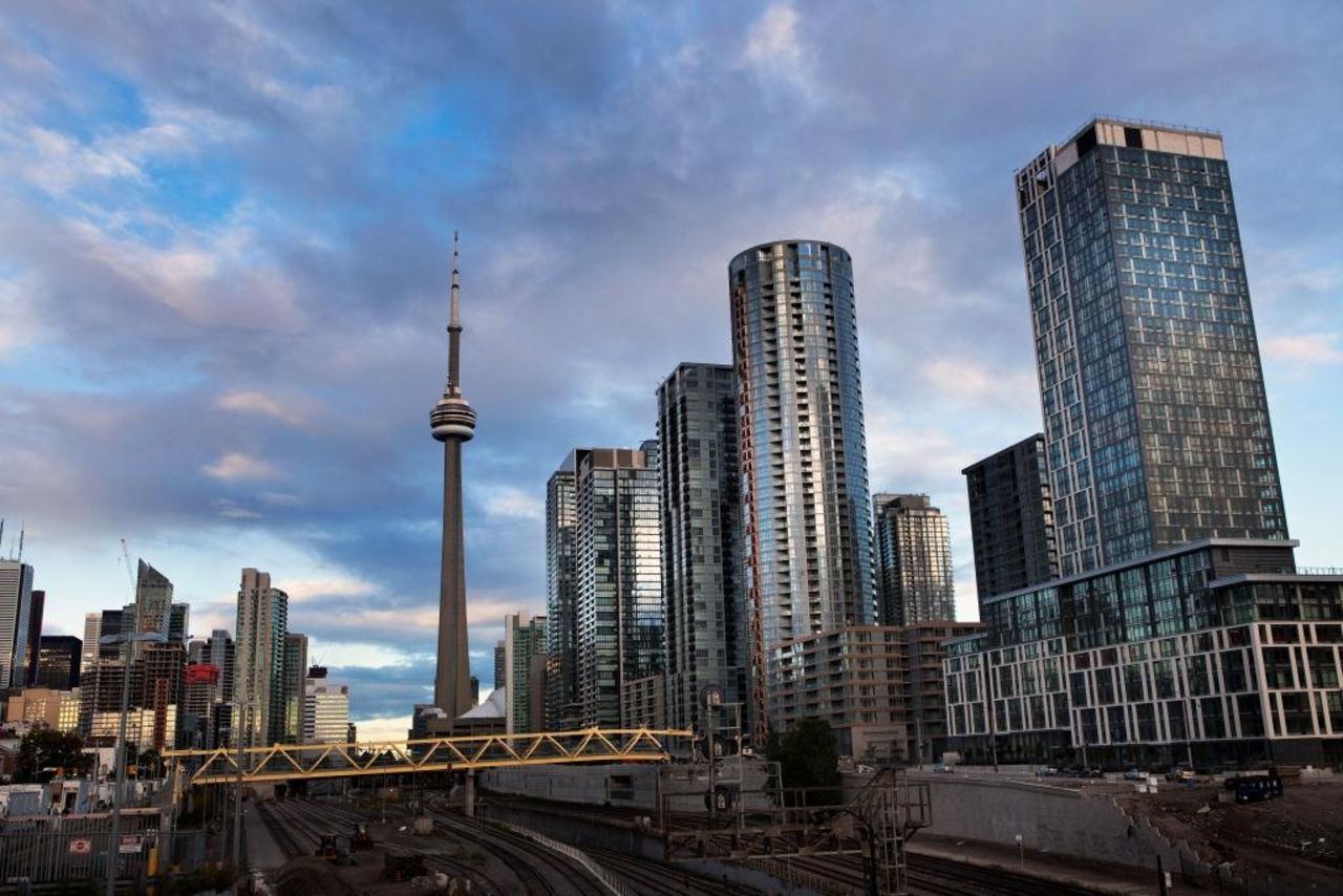 Starting a business in Canada takes one online application, and five days for the company to receive the business number, according to the report.