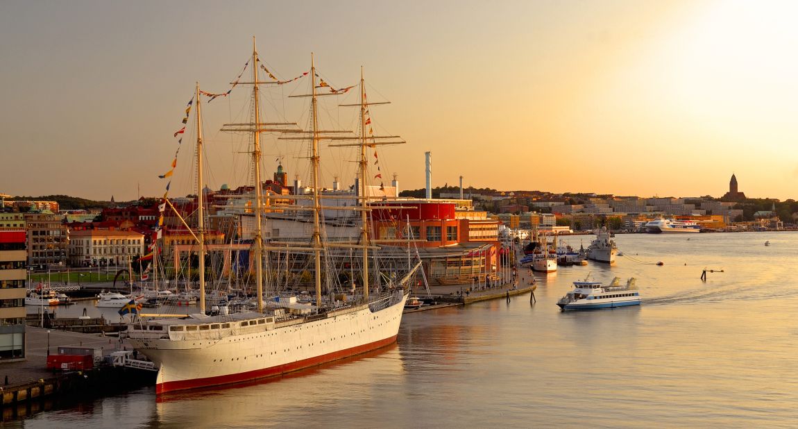 Most foreign travelers to Bohuslän fly to Gothenburg. Sweden's second largest city is an increasingly cosmopolitan place renowned for its lively coffee culture -- the famous fika.