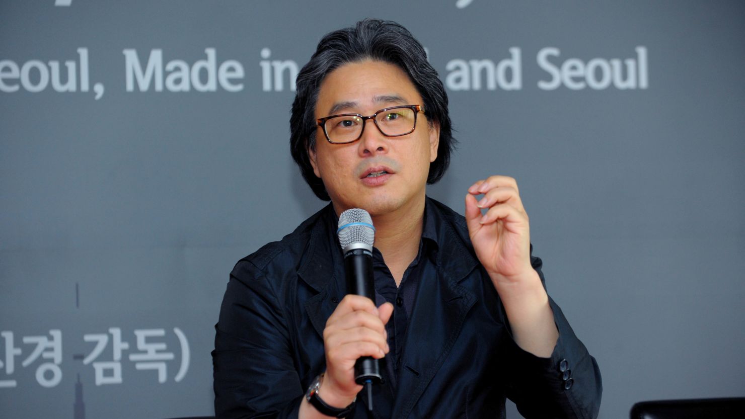 "The actual quality of the video submissions doesn't matter," said director Park Chan-wook at a press conference in Seoul last month, discussing his crowd-sourced "Seoul, Our Movie" project.