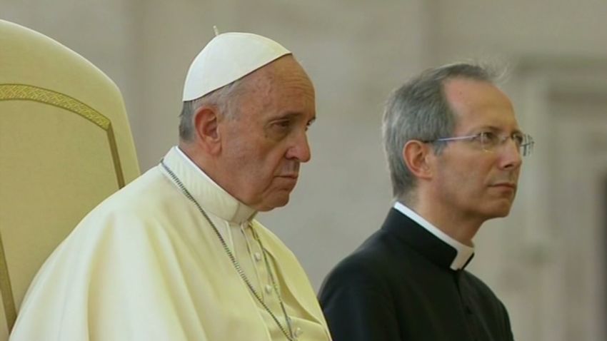 nadeau.pope.syria_00021019.jpg
